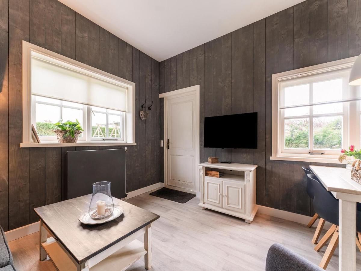 Ferienhaus Quaint Summer In With Garden *