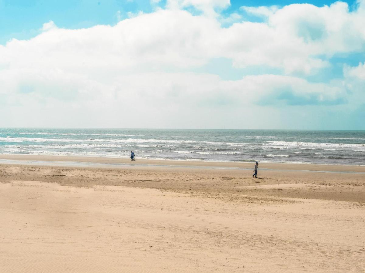 Quaint Summer In Binnen Holiday home